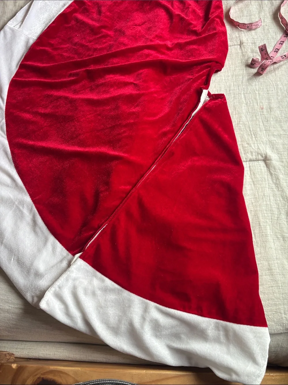 Holiday Merry Christmas Tree Skirt - Red and White